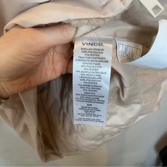 Vince Quilted Faux Shearling Lined Puffer Jacket Blush Pink Small Minimalist - Picture 9 of 11